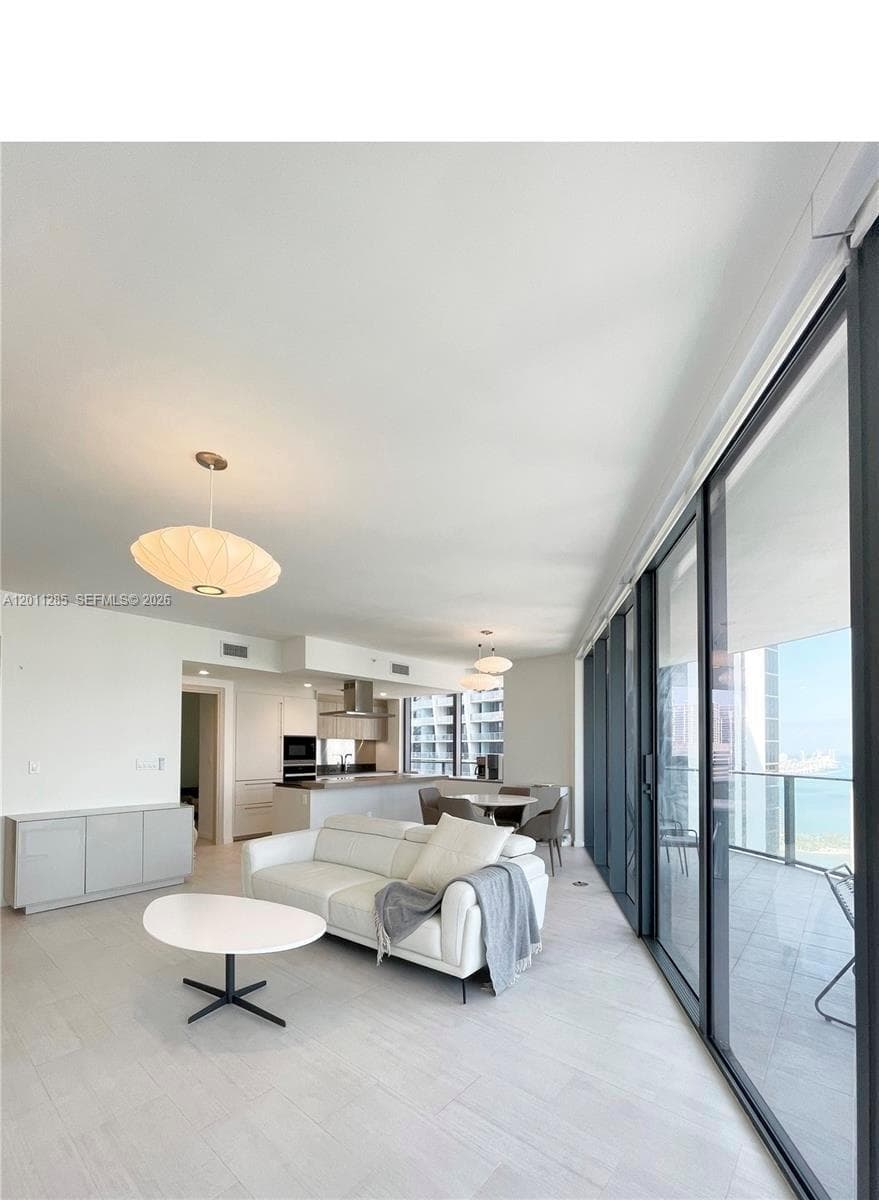 1000 Brickell Plz # 4301, Miami FL 33131 — 14