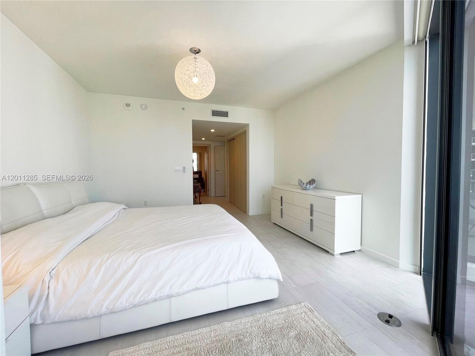 1000 Brickell Plz # 4301, Miami FL 33131 — 8