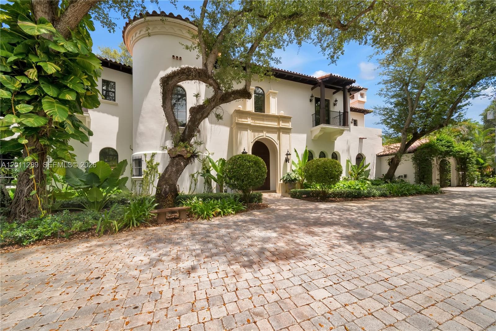 8301 SW 53rd Ave, Miami FL 33143 — 1