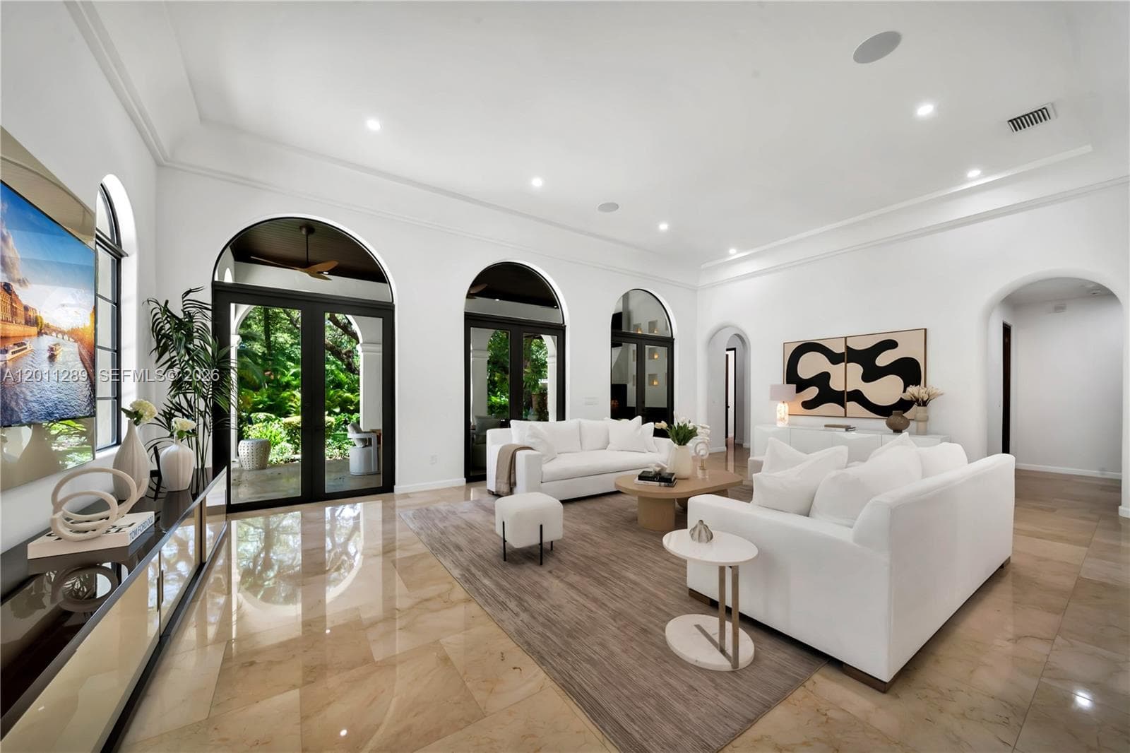 8301 SW 53rd Ave, Miami FL 33143 — 24