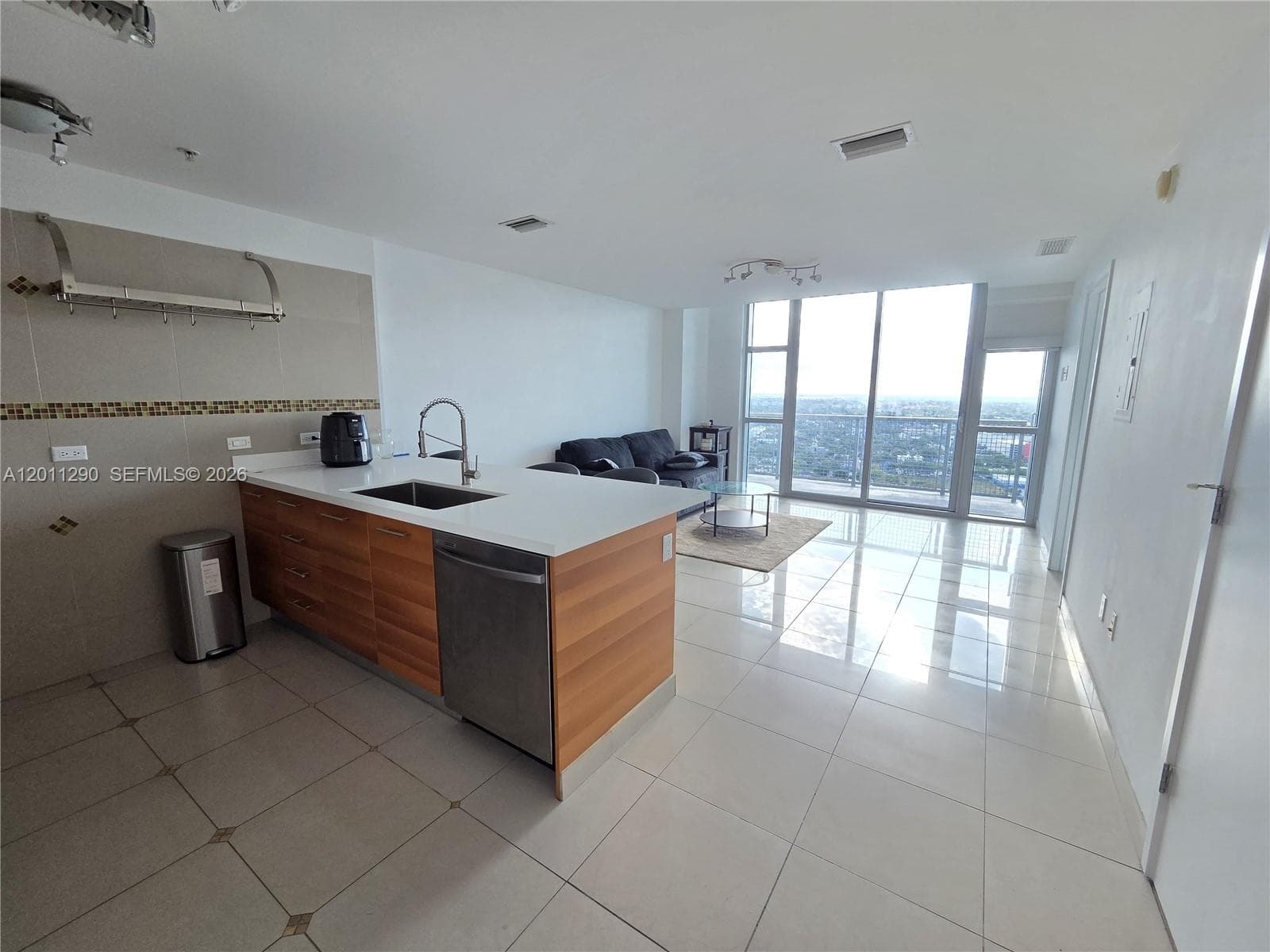 3301 NE 1st Ave # H3005, Miami FL 33137 — 5
