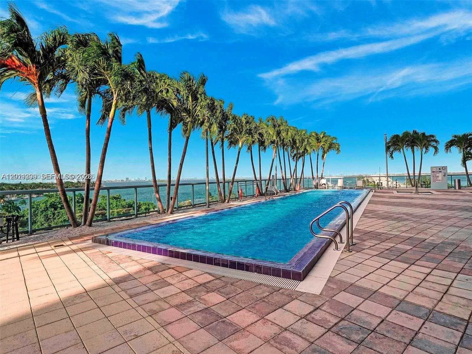 601 NE 36th St # 2109, Miami FL 33137 — 23