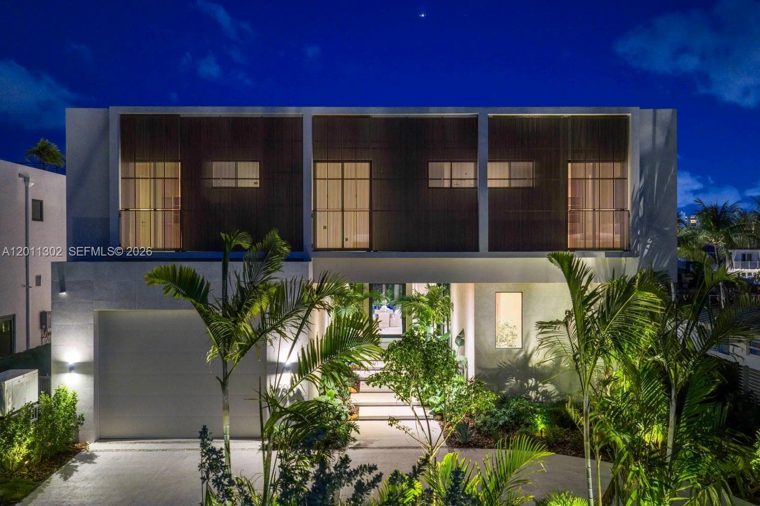 2006 NE 124th St, North Miami FL 33181 — 63