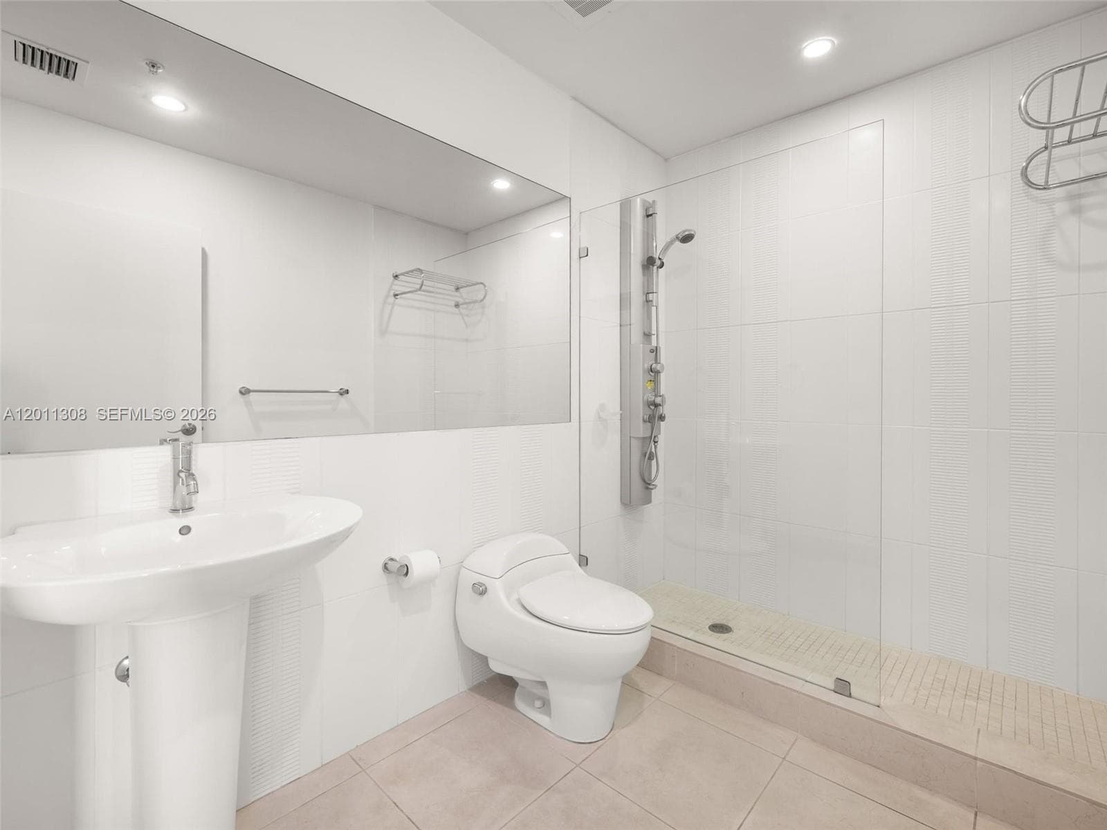 3250 Grand Ave # 506, Miami FL 33133 — 7