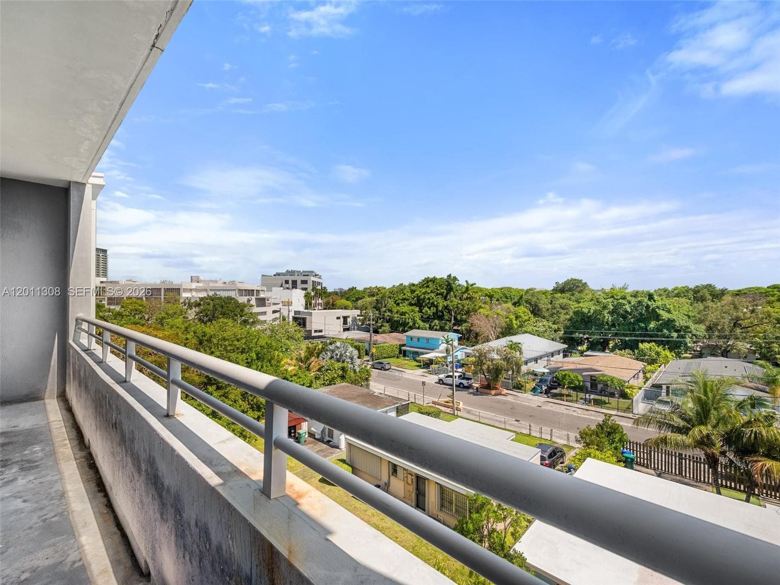 3250 Grand Ave # 506, Miami FL 33133 — 14