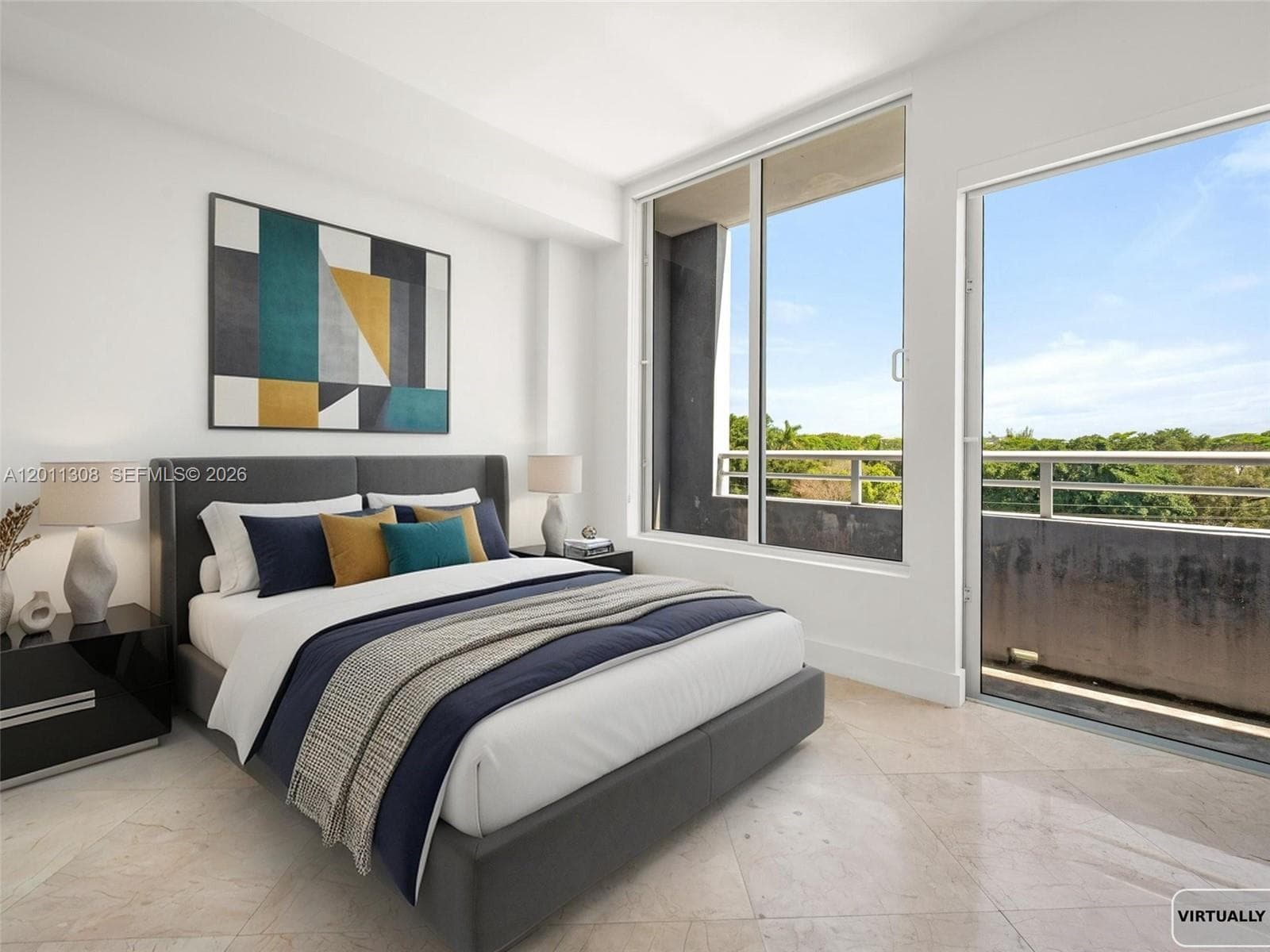 3250 Grand Ave # 506, Miami FL 33133 — 4