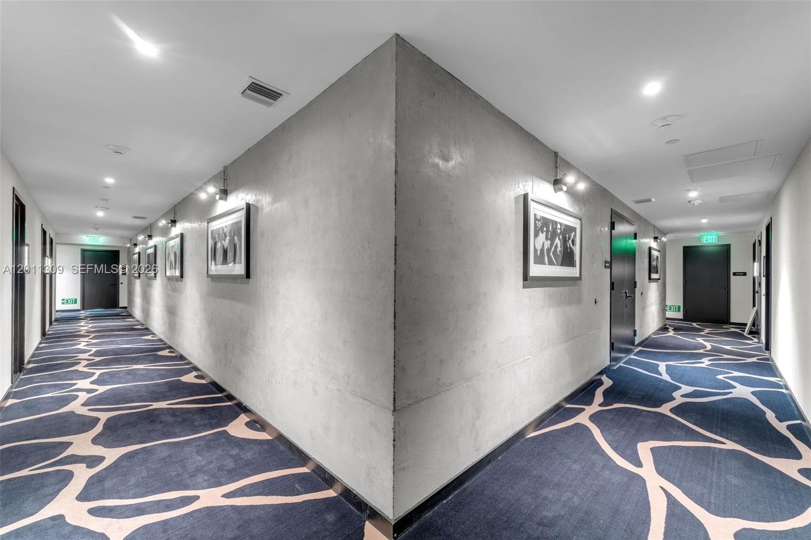 20 NE 11 ST # 3410, Miami FL 33132 — 23