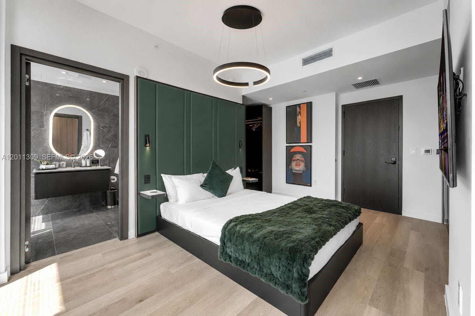 20 NE 11 ST # 3410, Miami FL 33132 — 15