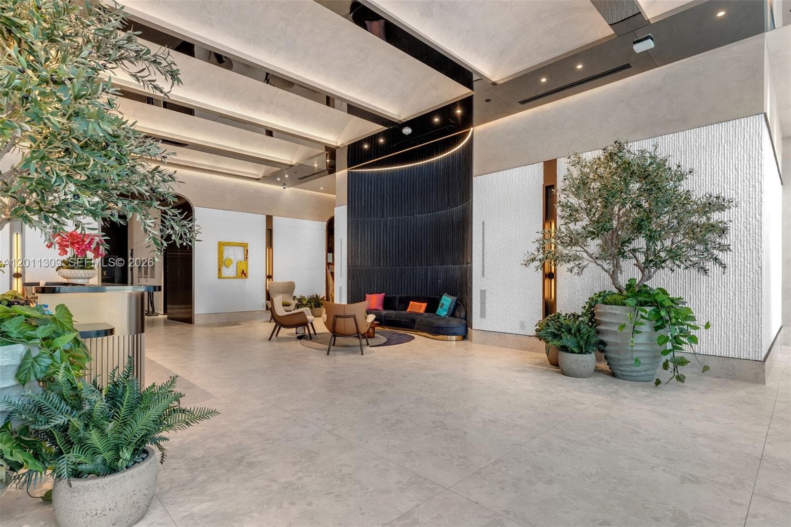 20 NE 11 ST # 3410, Miami FL 33132 — 25