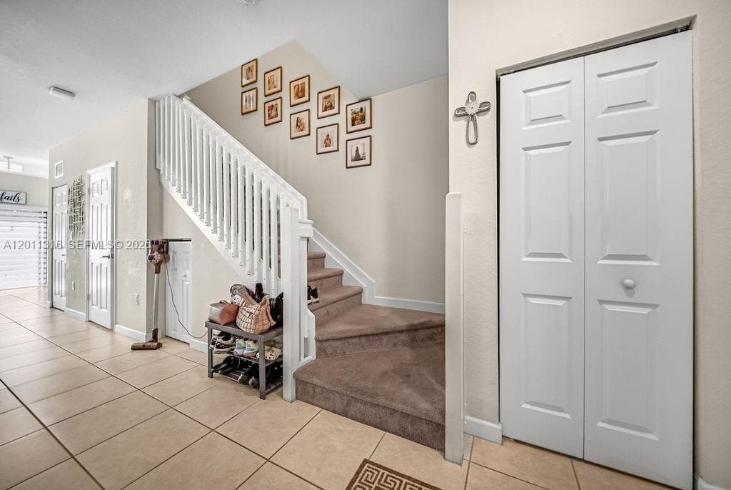 10657 W 32nd Ln, Hialeah FL 33018 — 6