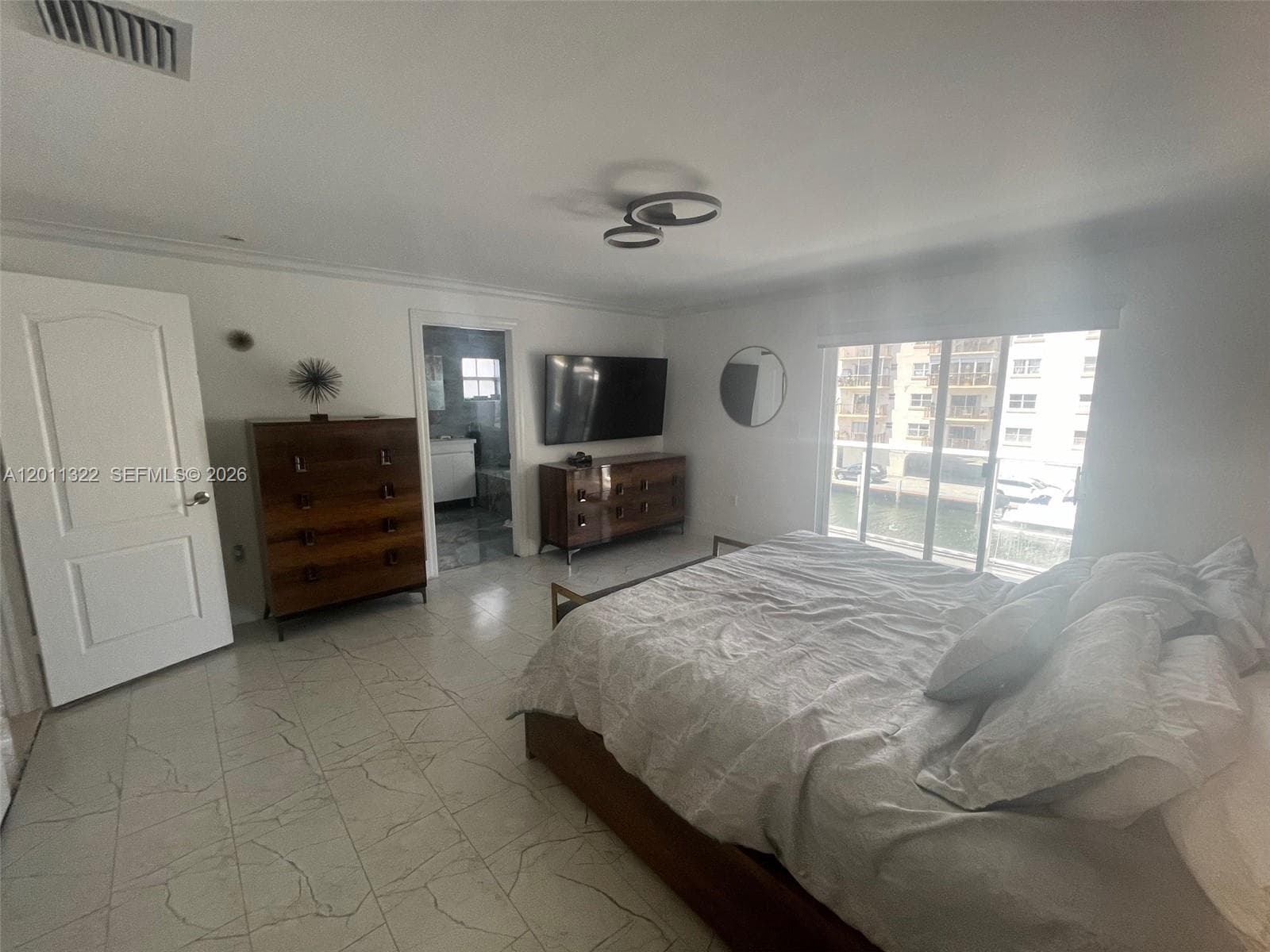 3915 NE 168th St # 3915, North Miami Beach FL 33160 — 20