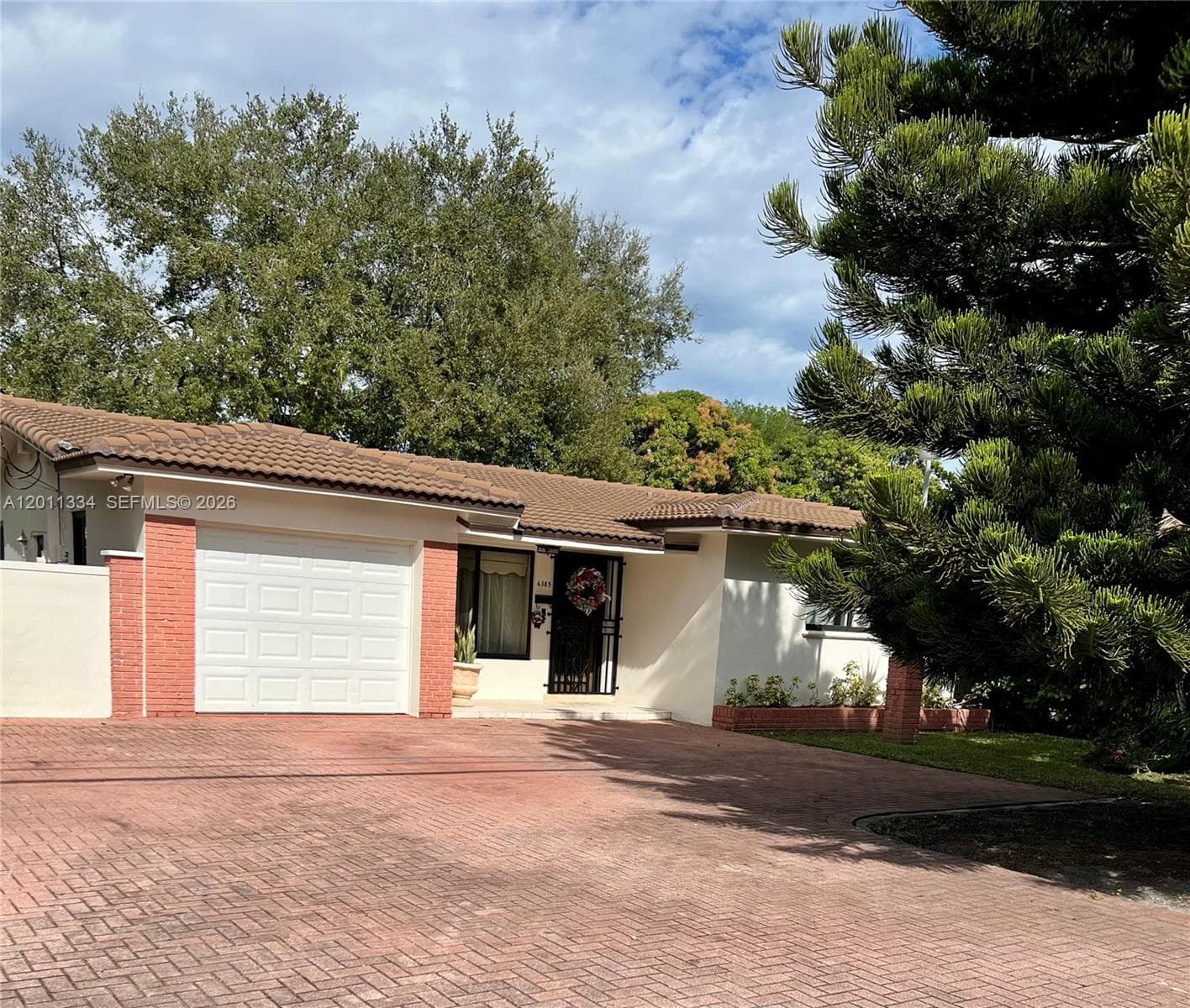 6385 SW 25th St, Miami FL 33155 — 28