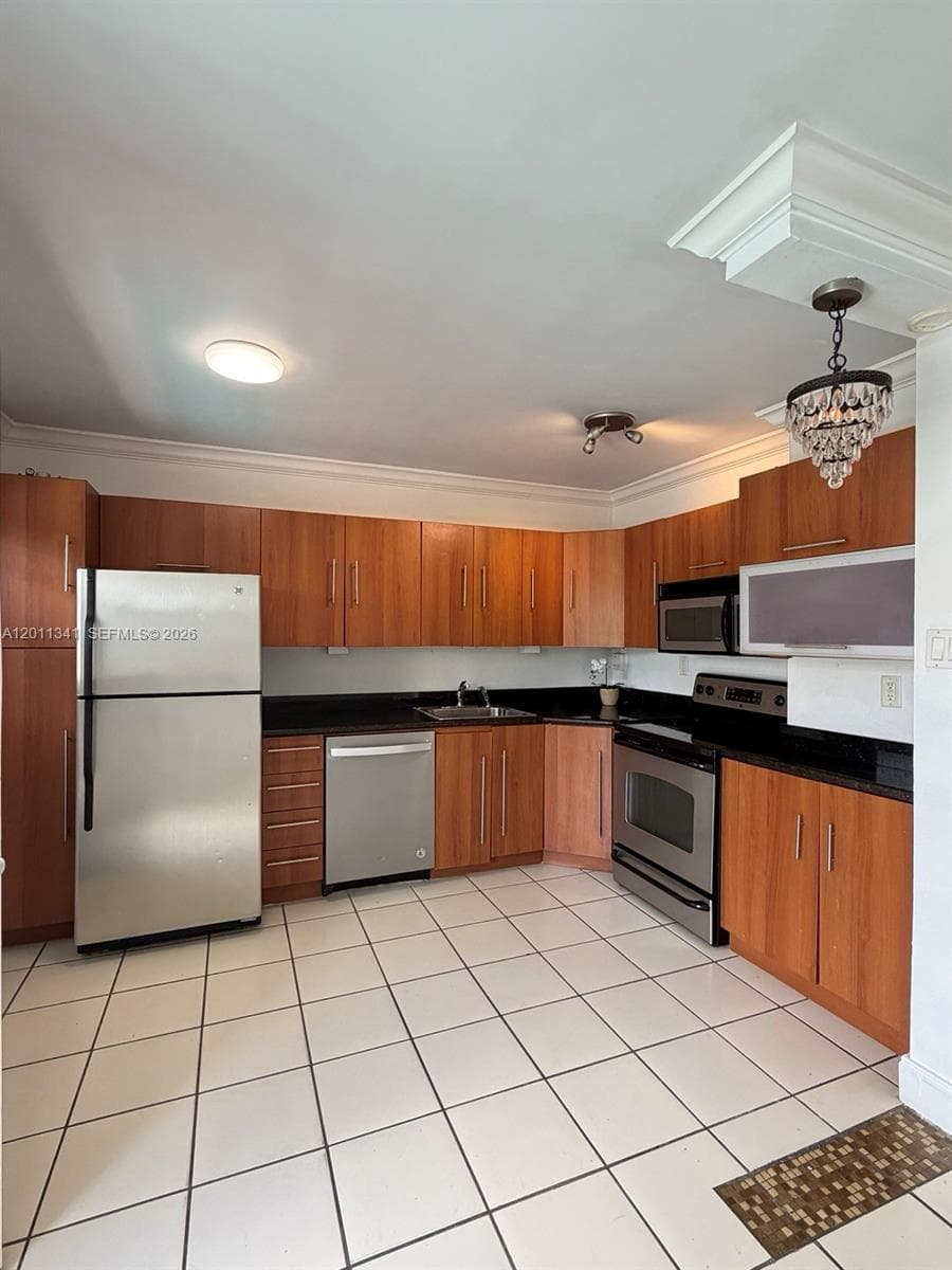 820 Salzedo St # 202, Coral Gables FL 33134 — 1