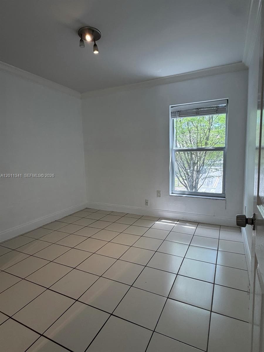 820 Salzedo St # 202, Coral Gables FL 33134 — 9