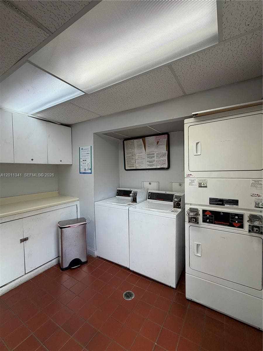 820 Salzedo St # 202, Coral Gables FL 33134 — 18