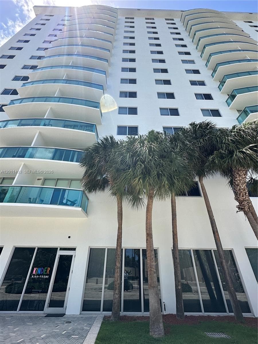 19370 Collins Ave # 3, Sunny Isles Beach FL 33160 — 3