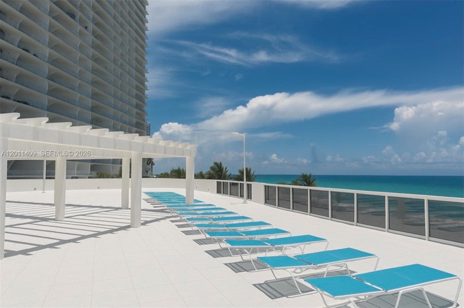 16711 Collins Ave # 2301, Sunny Isles Beach FL 33160 — 17