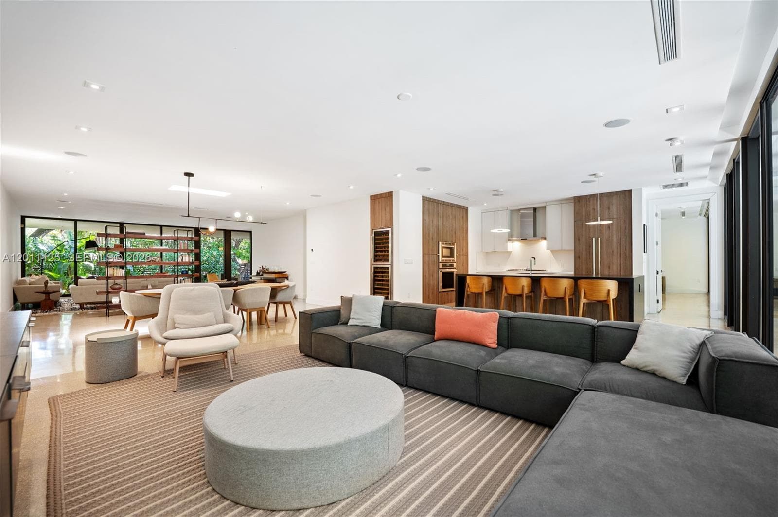 4045 Bonita Ave, Miami FL 33133 — 6