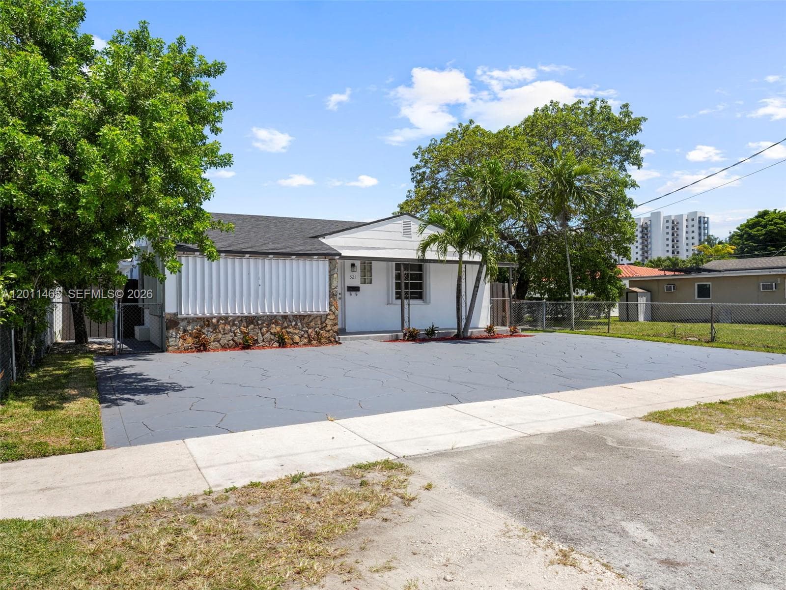 521 SW 64th Ct, Miami FL 33144 — 53