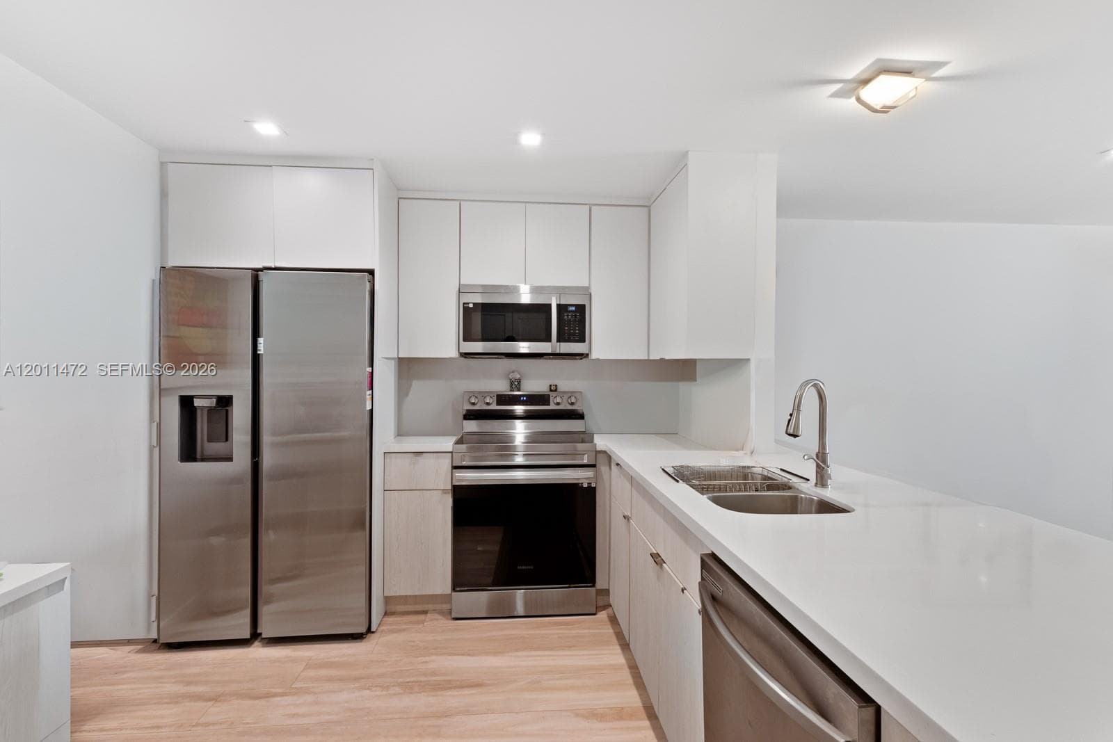 3750 NE 170th St # 109, North Miami Beach FL 33160 — 1