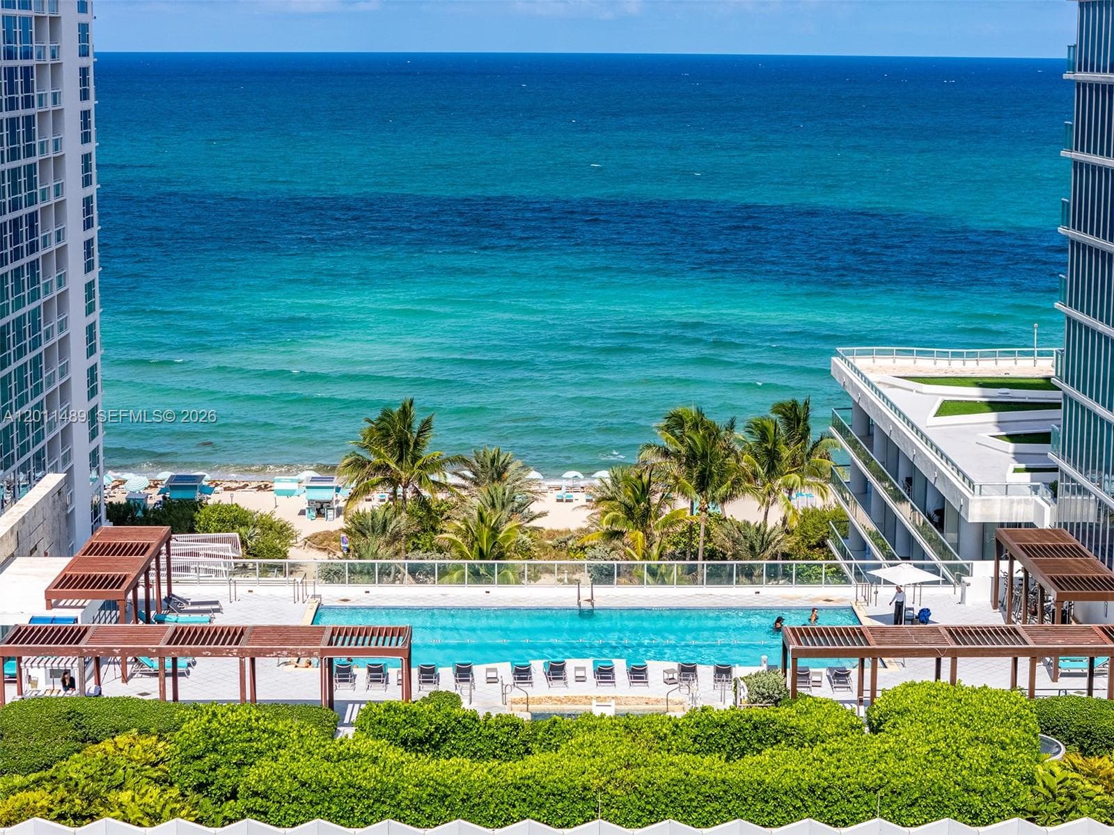 6899 Collins Ave # 2004, Miami Beach FL 33141 — 52