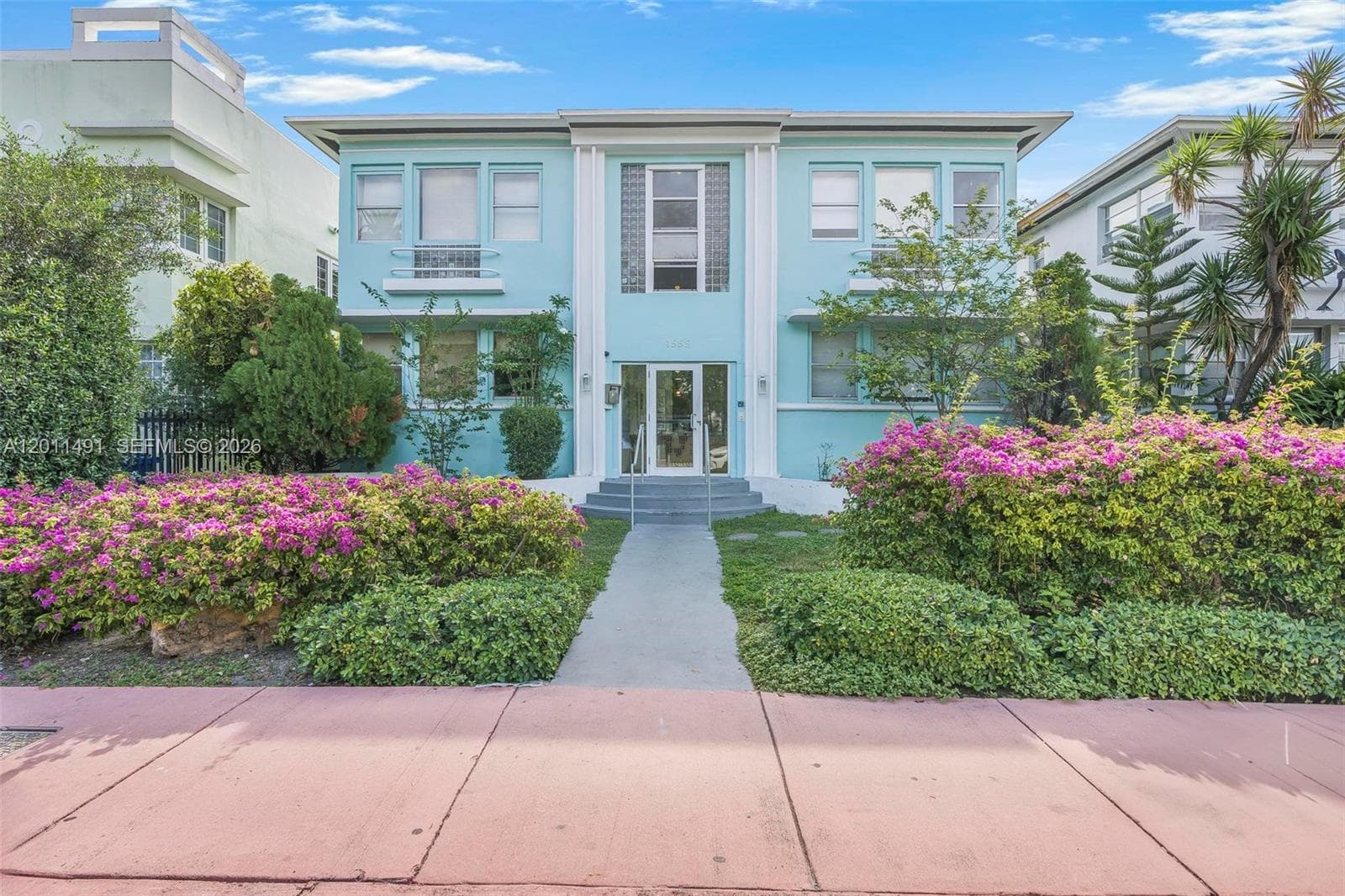 1555 Pennsylvania Ave # 209, Miami Beach FL 33139 — 1