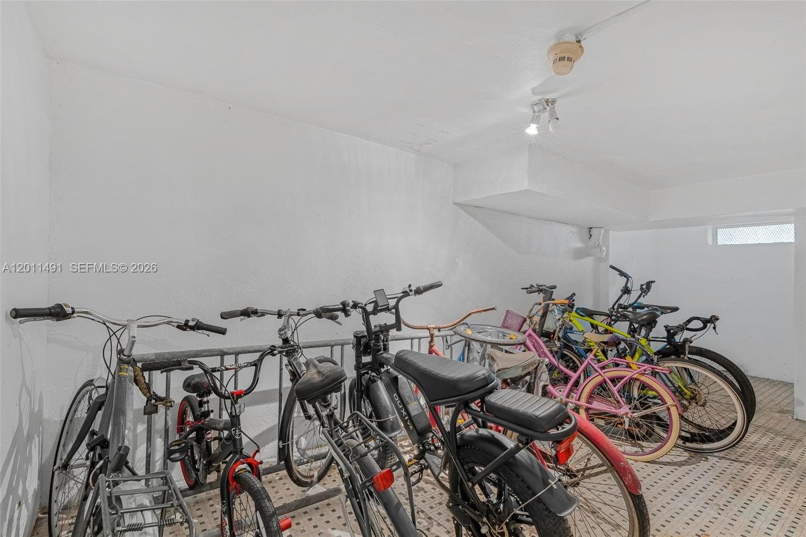 1555 Pennsylvania Ave # 209, Miami Beach FL 33139 — 21
