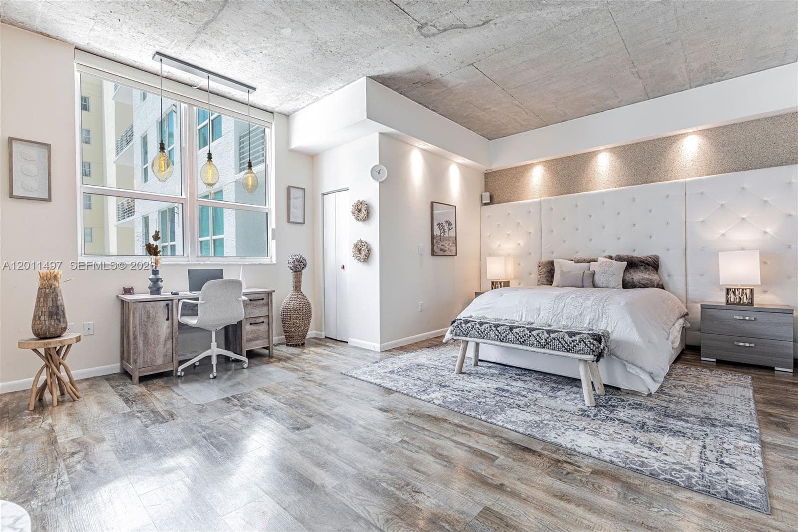133 NE 2nd Ave # 1208, Miami FL 33132 — 17
