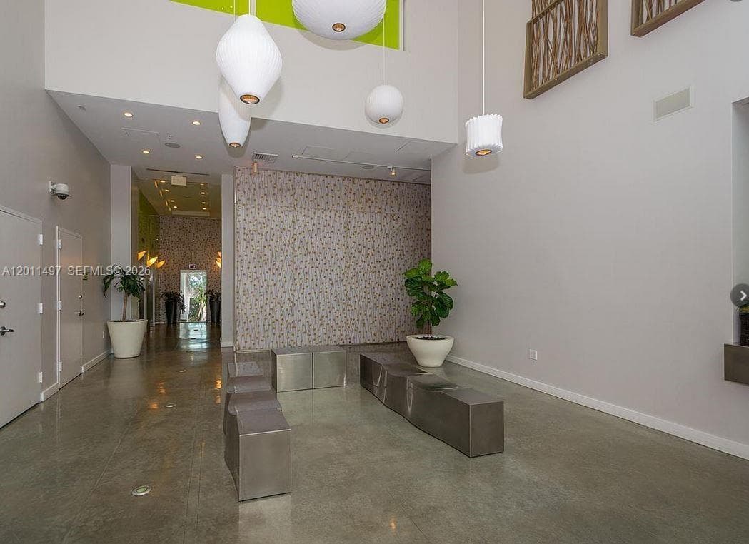 133 NE 2nd Ave # 1208, Miami FL 33132 — 22