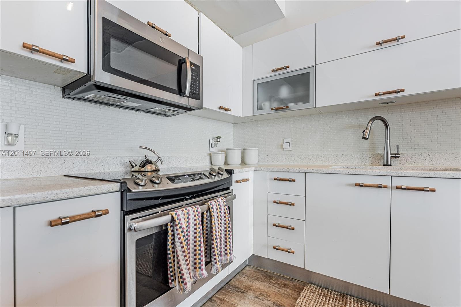 133 NE 2nd Ave # 1208, Miami FL 33132 — 11