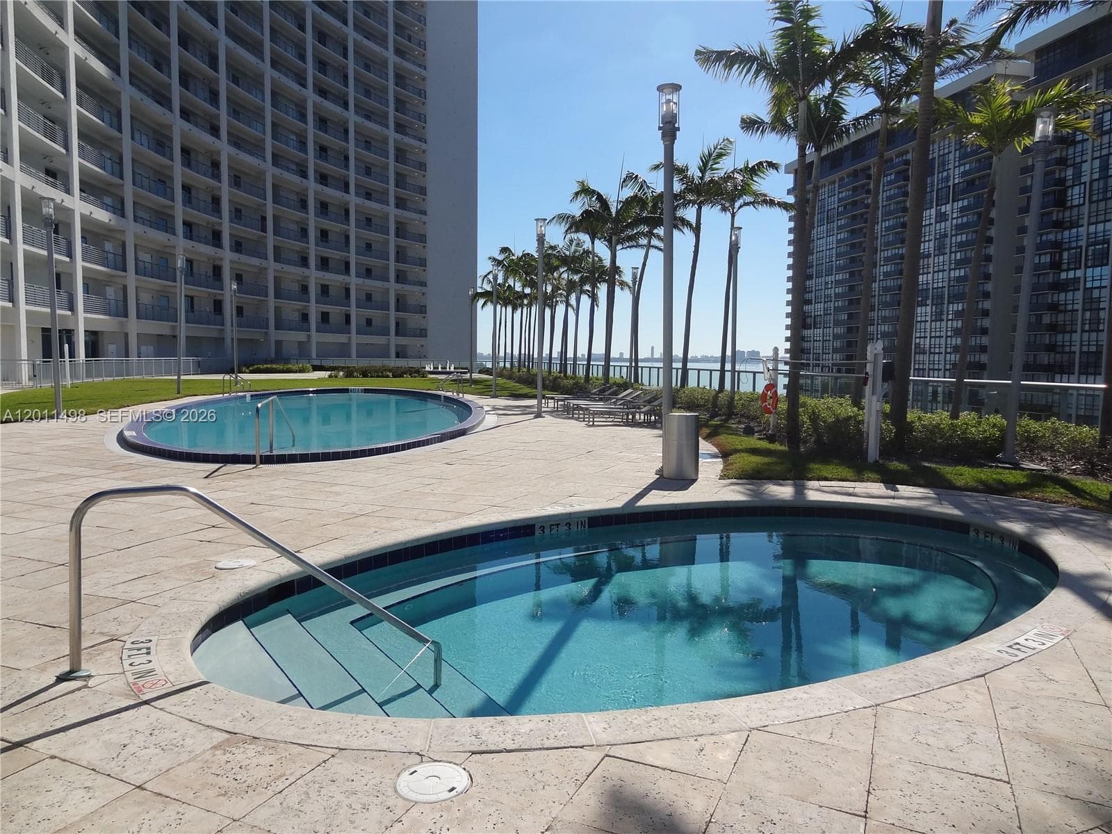 601 NE 36th St # 1705, Miami FL 33137 — 18