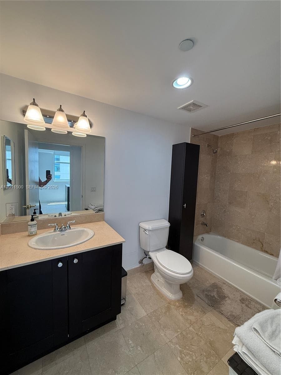 4100 Salzedo St # 811, Coral Gables FL 33146 — 27