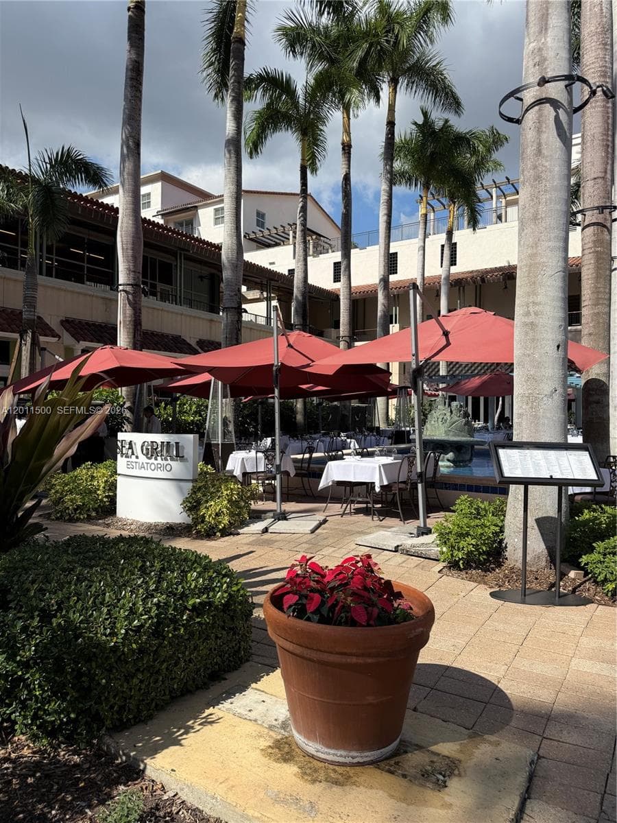4100 Salzedo St # 811, Coral Gables FL 33146 — 5