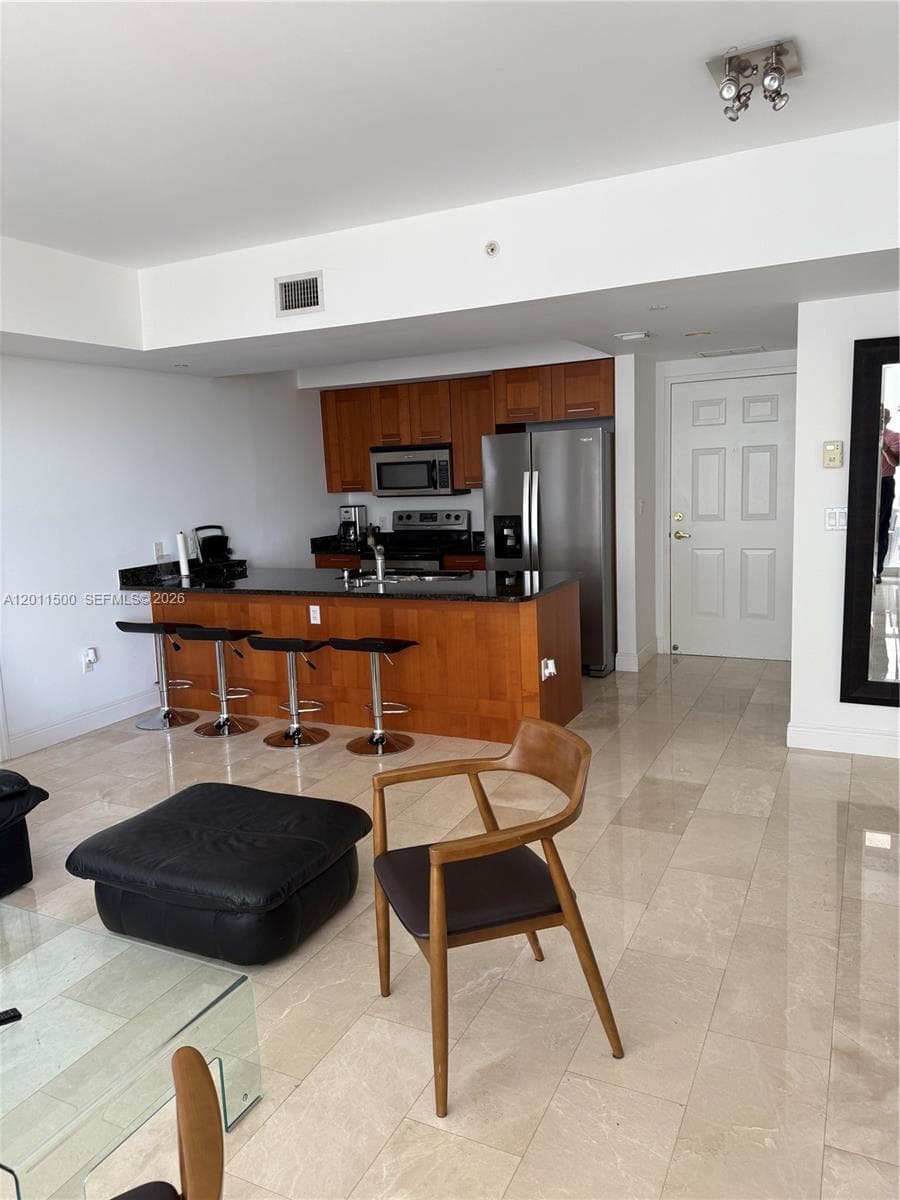 4100 Salzedo St # 811, Coral Gables FL 33146 — 18