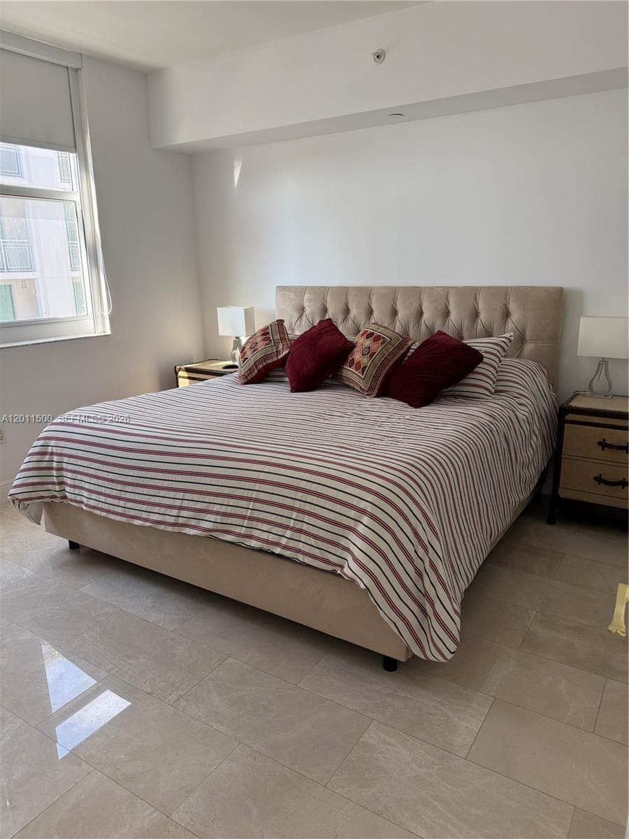4100 Salzedo St # 811, Coral Gables FL 33146 — 21