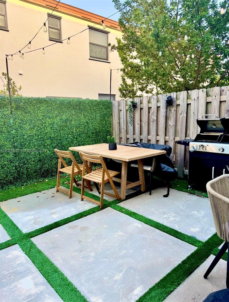21443 NE 2nd Path # 21443, Miami FL 33179 — 13