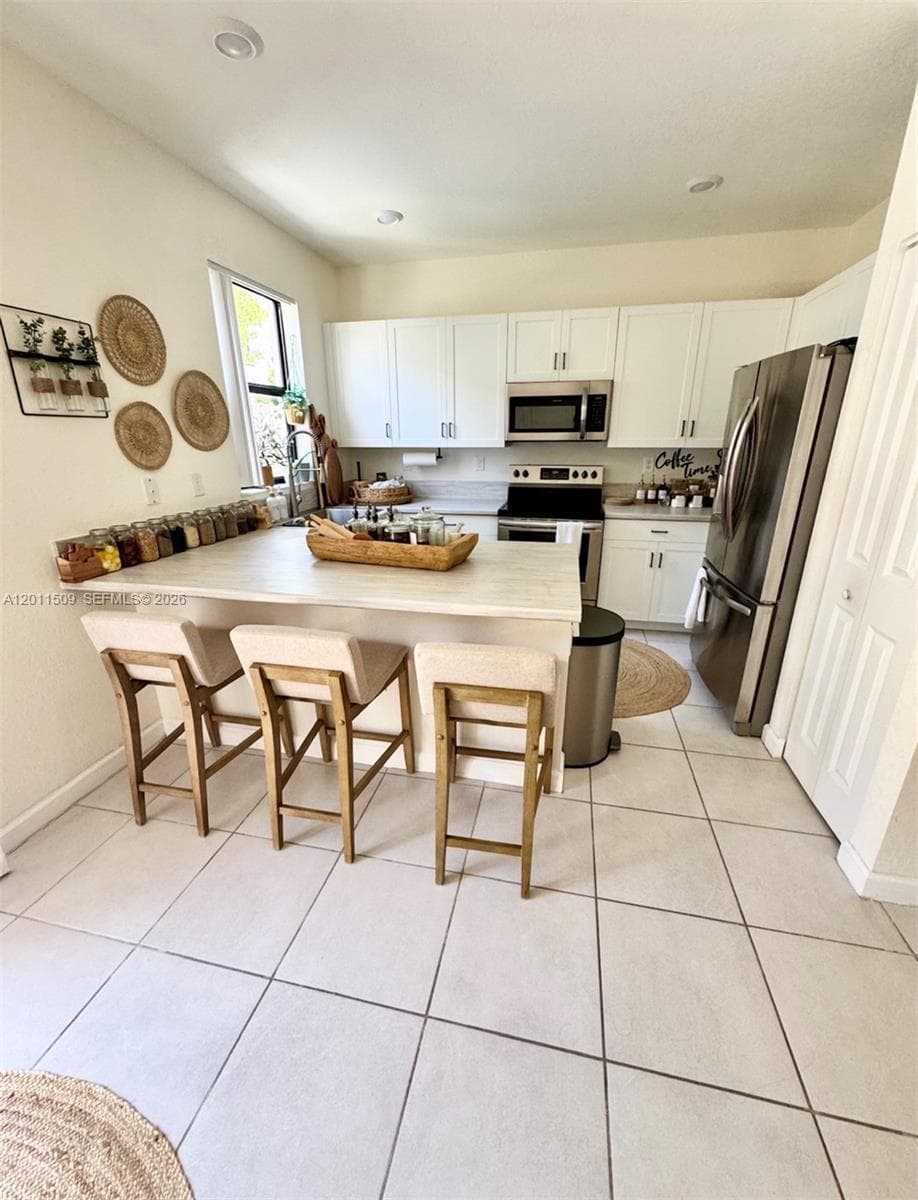 21443 NE 2nd Path # 21443, Miami FL 33179 — 8