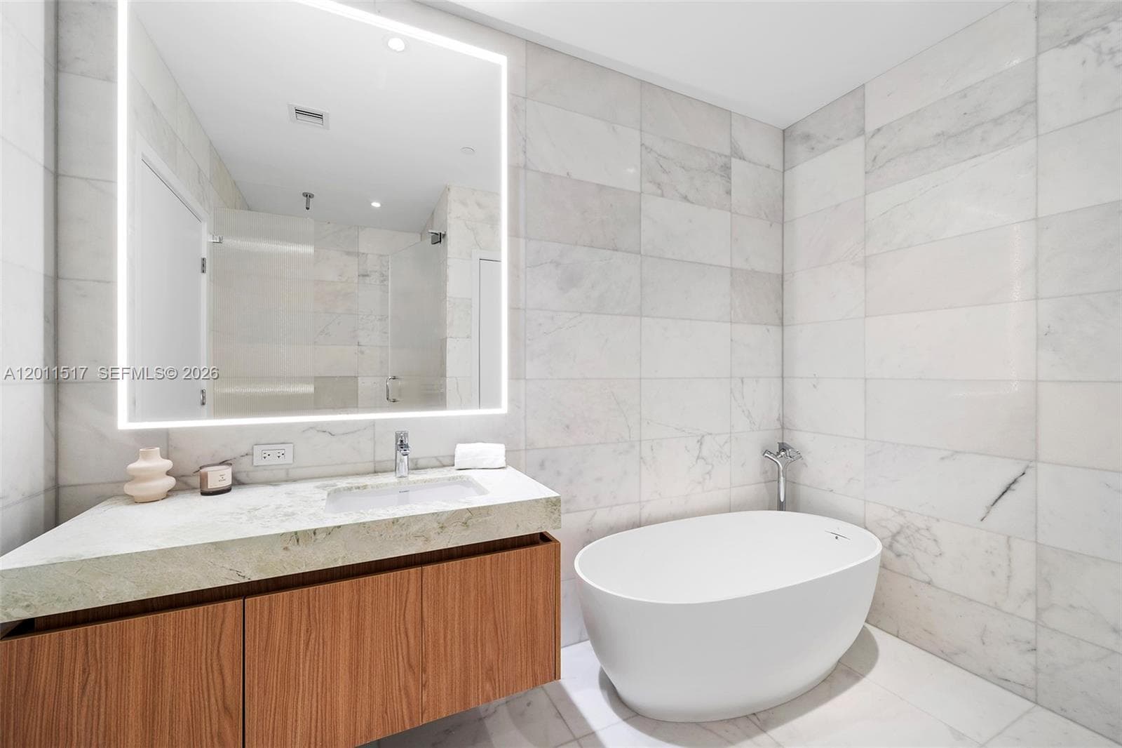 500 Alton Rd # 501, Miami Beach FL 33139 — 15