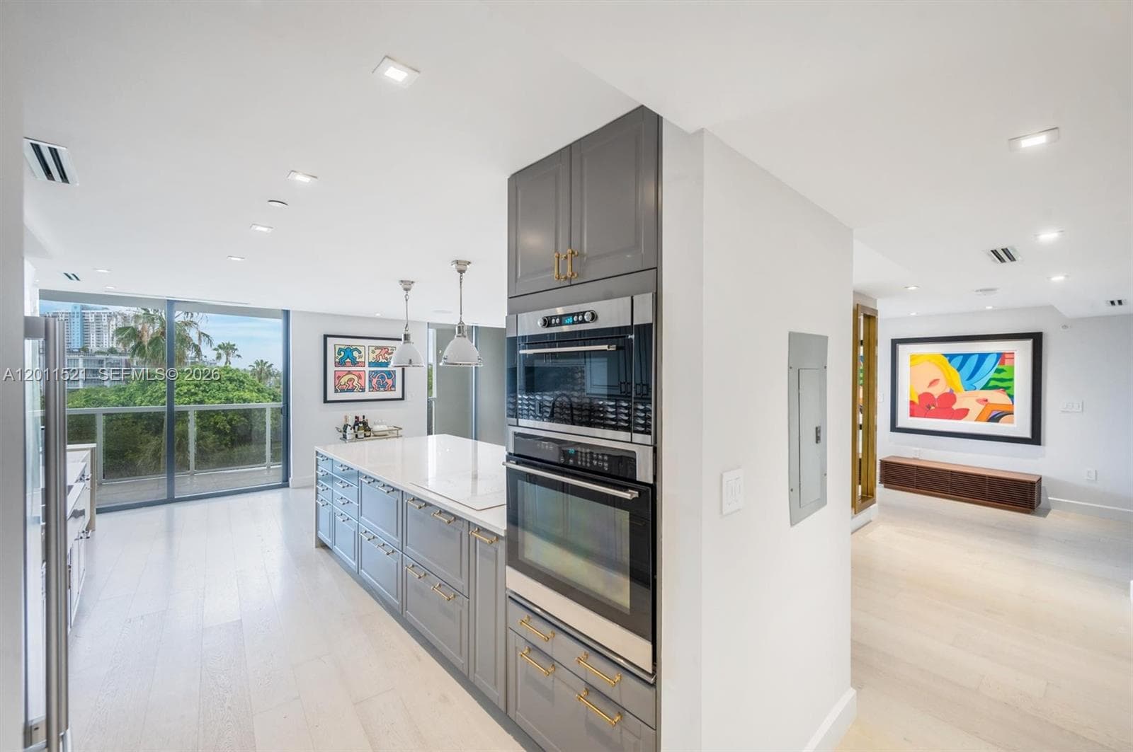 9 Island Ave # 514, Miami Beach FL 33139 — 11