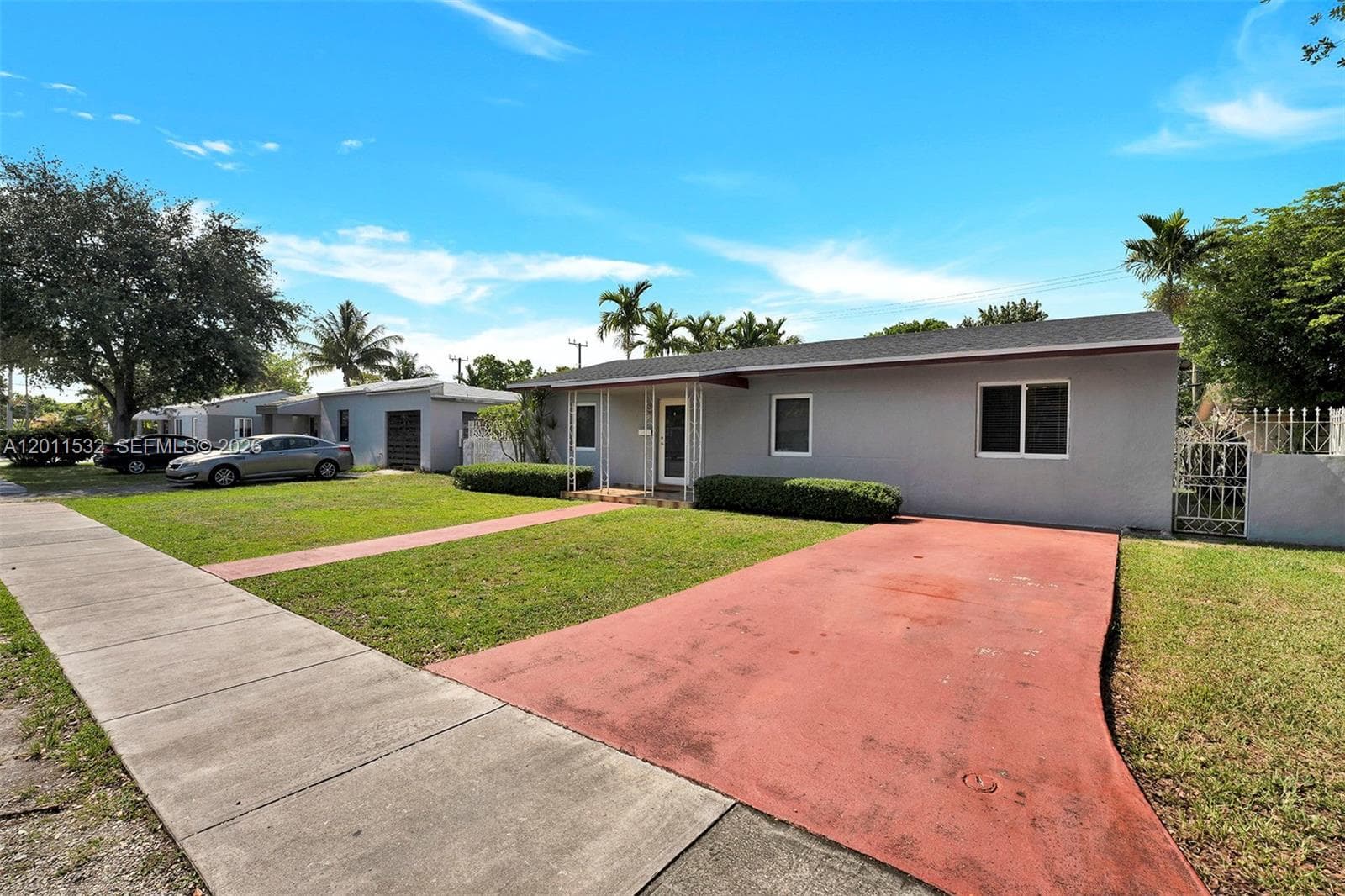 437 swan avenue, Miami Springs FL 33166 — 4