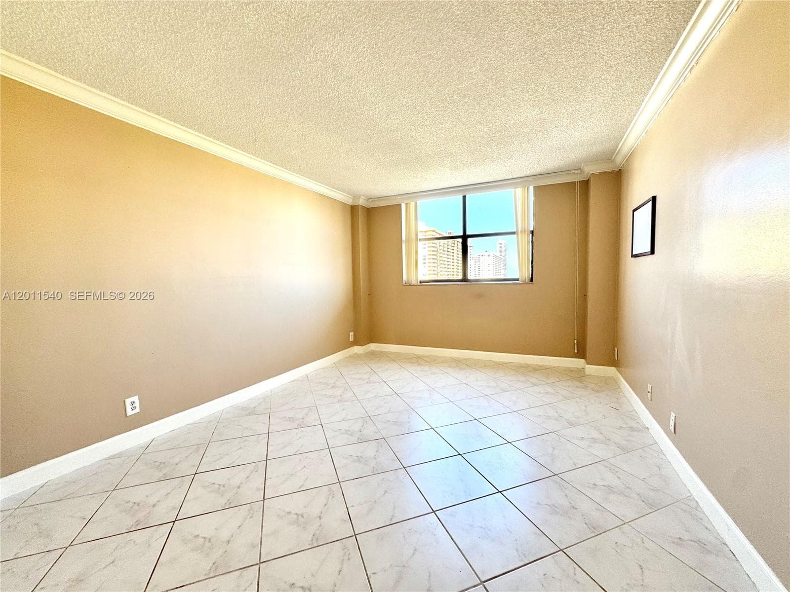 290 174th St # 1112, Sunny Isles Beach FL 33160 — 25