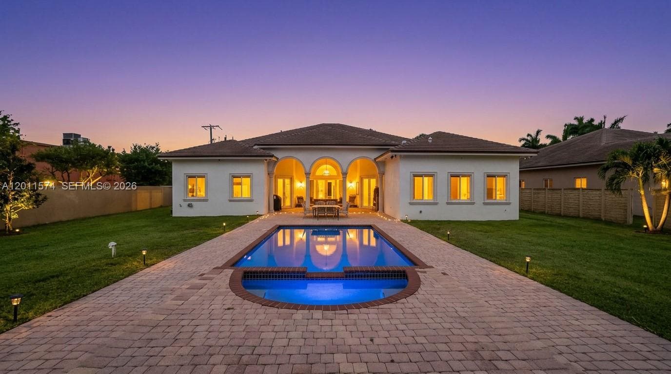 4025 SW 128th Ave, Miami FL 33175 — 1