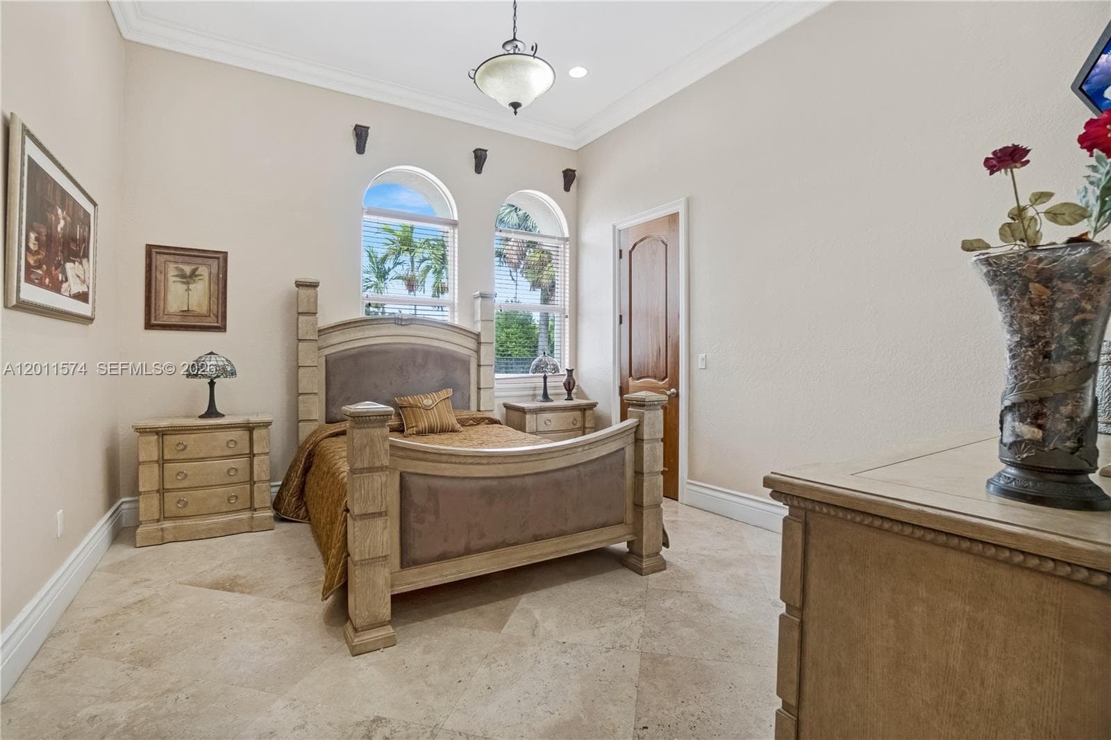 4025 SW 128th Ave, Miami FL 33175 — 33