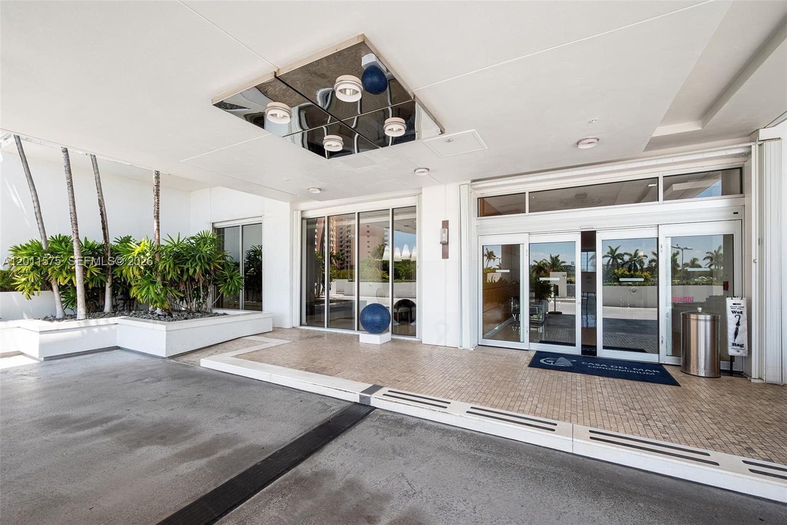 881 Ocean Dr # 7D, Key Biscayne FL 33149 — 7