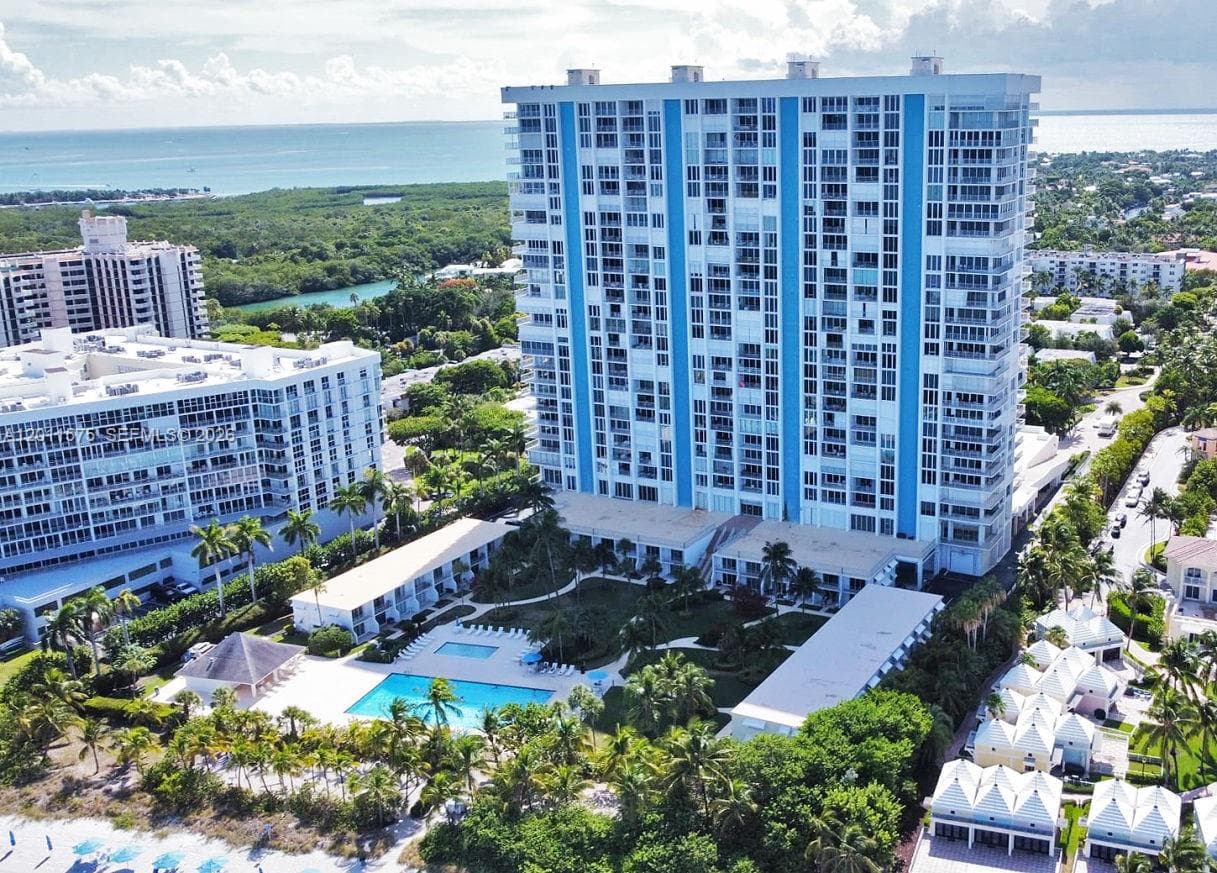 881 Ocean Dr # 7D, Key Biscayne FL 33149 — 3