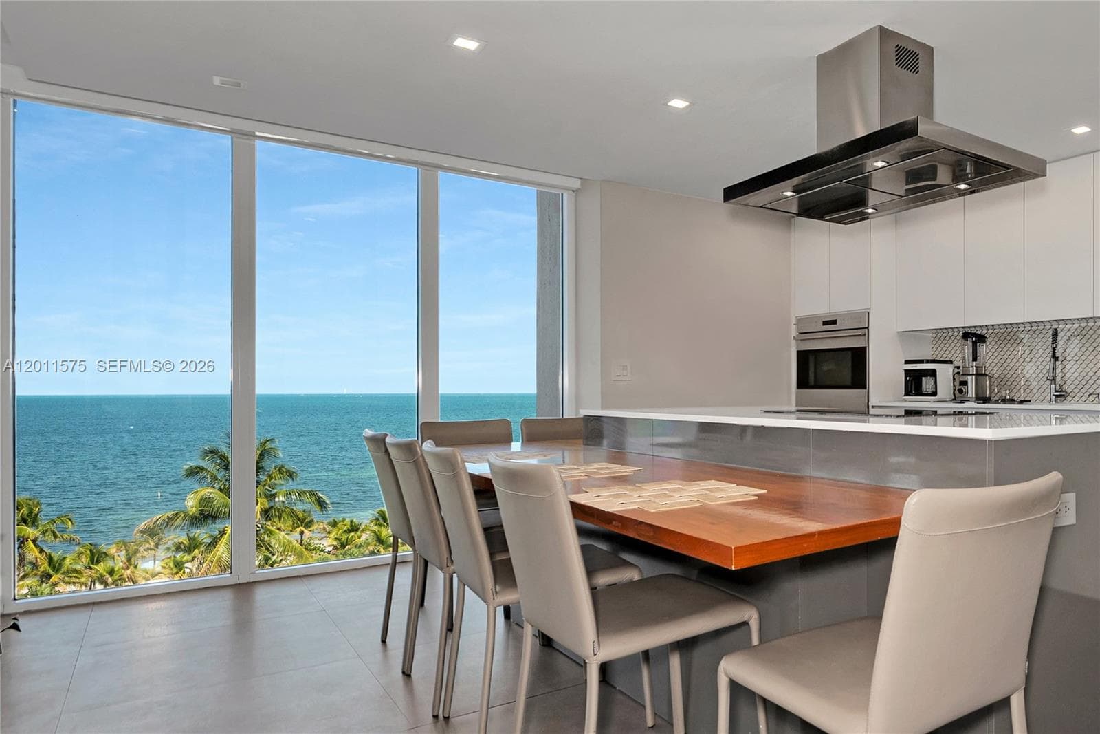 881 Ocean Dr # 7D, Key Biscayne FL 33149 — 19