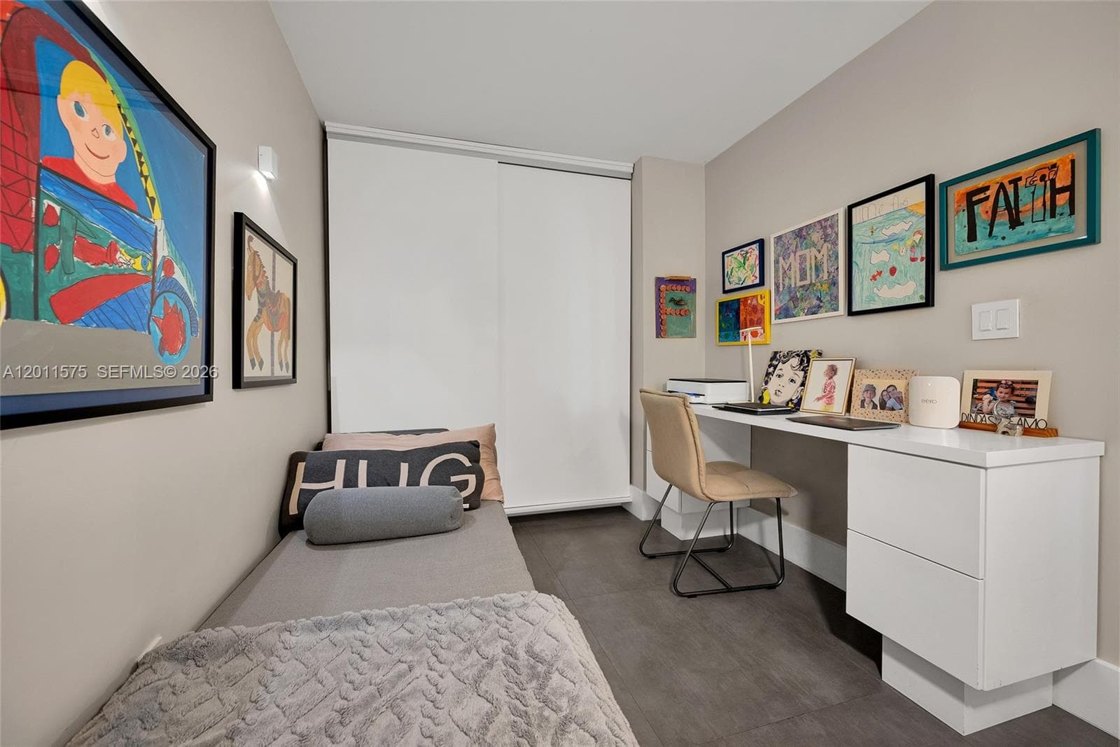 881 Ocean Dr # 7D, Key Biscayne FL 33149 — 25