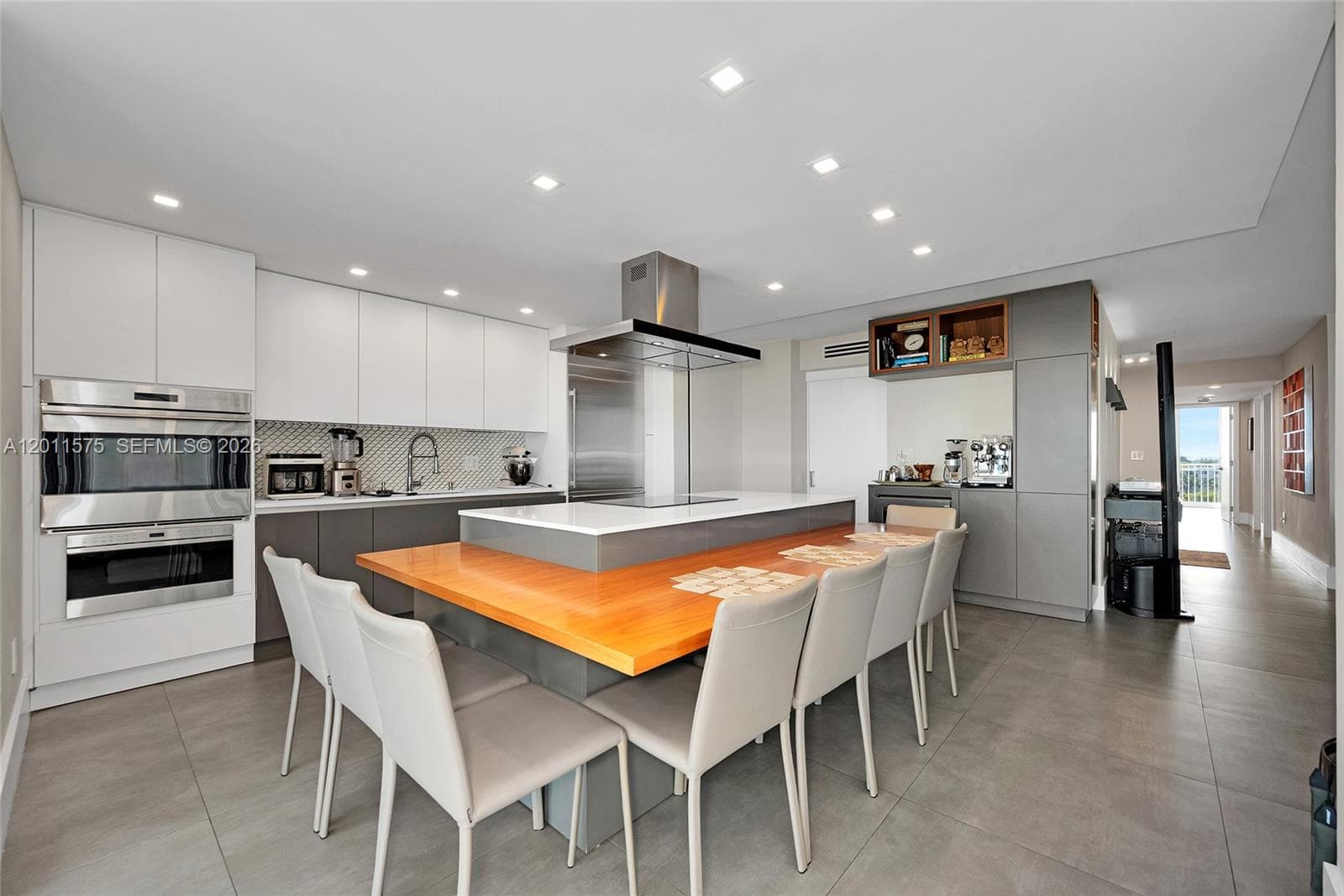 881 Ocean Dr # 7D, Key Biscayne FL 33149 — 21