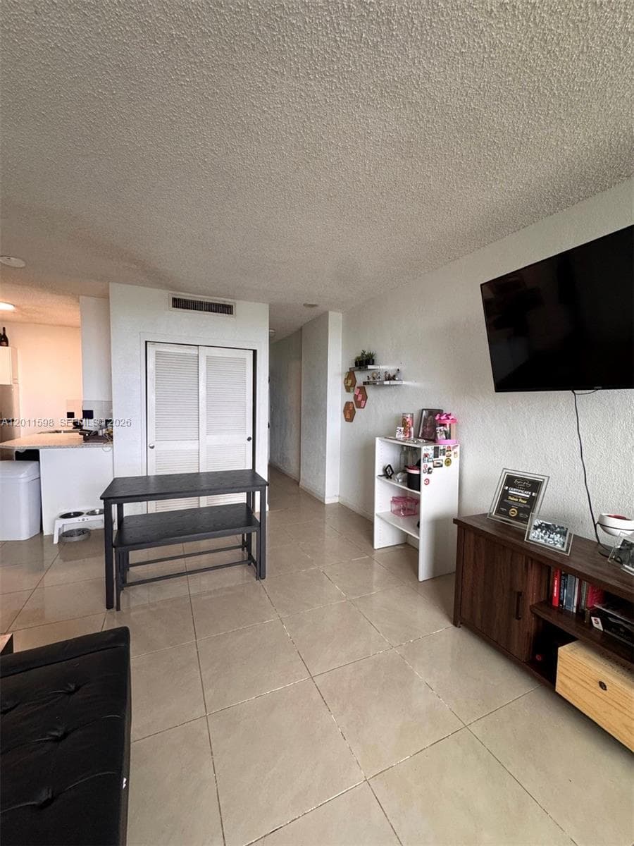 1500 Bay Rd # 1576S, Miami Beach FL 33139 — 3