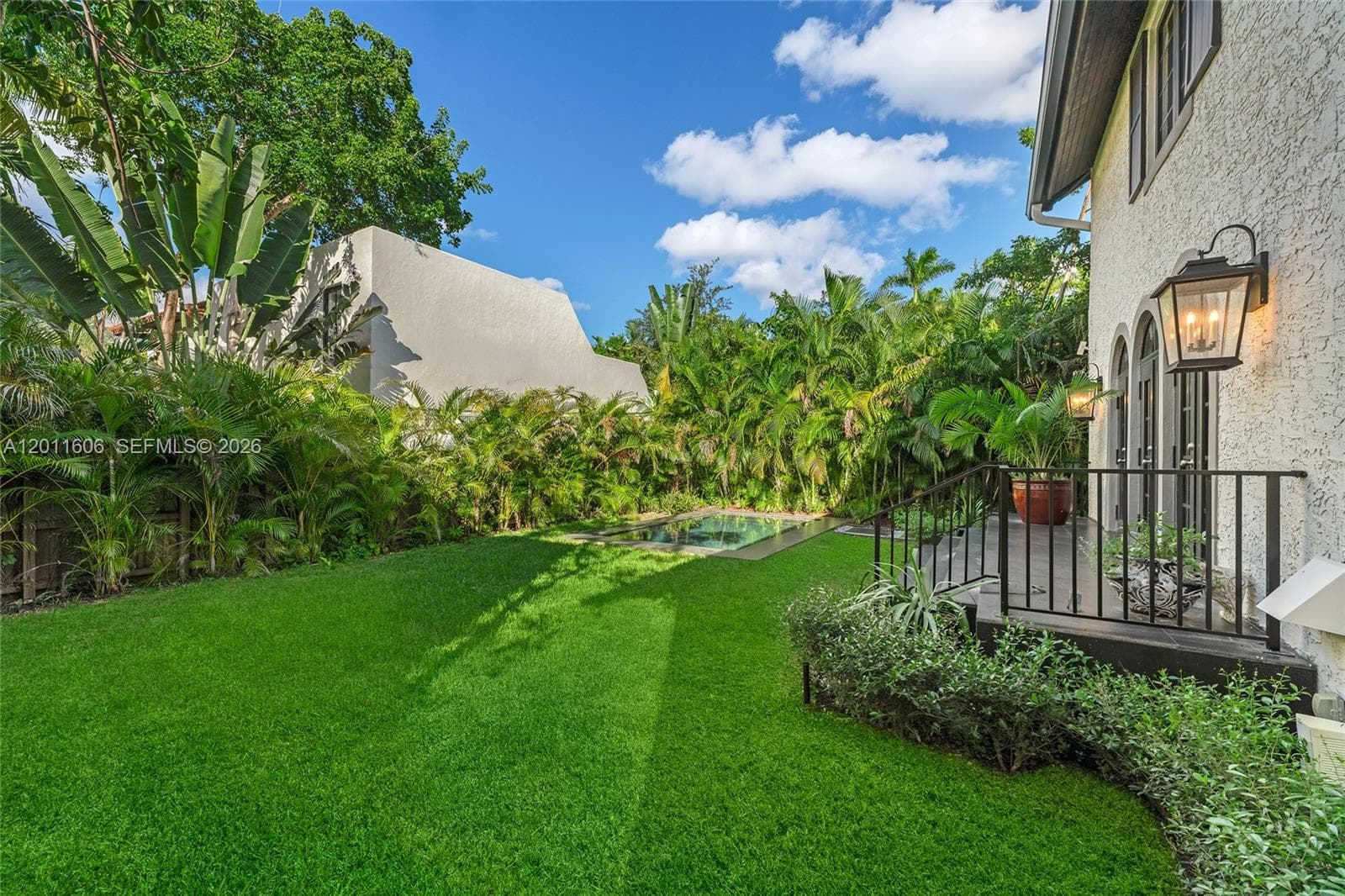 547 NE 57th St, Miami FL 33137 — 37